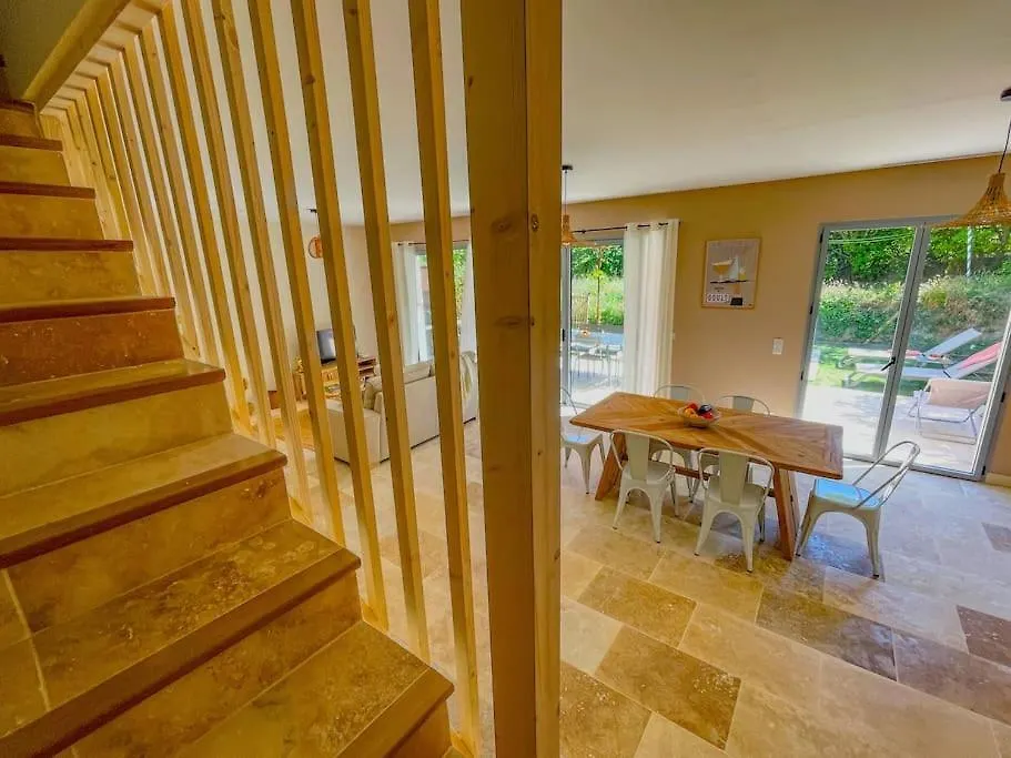 Villa Lisette, Un Meuble De Tourisme 3 Etoiles Au Coeur De Goult
