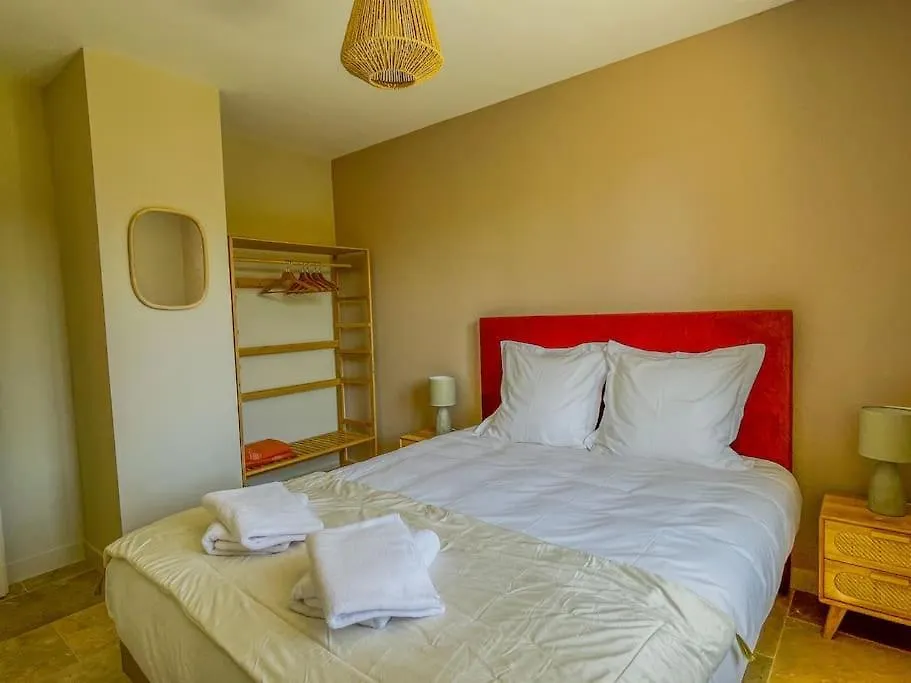 Villa Lisette, Un Meuble De Tourisme 3 Etoiles Au Coeur De Goult