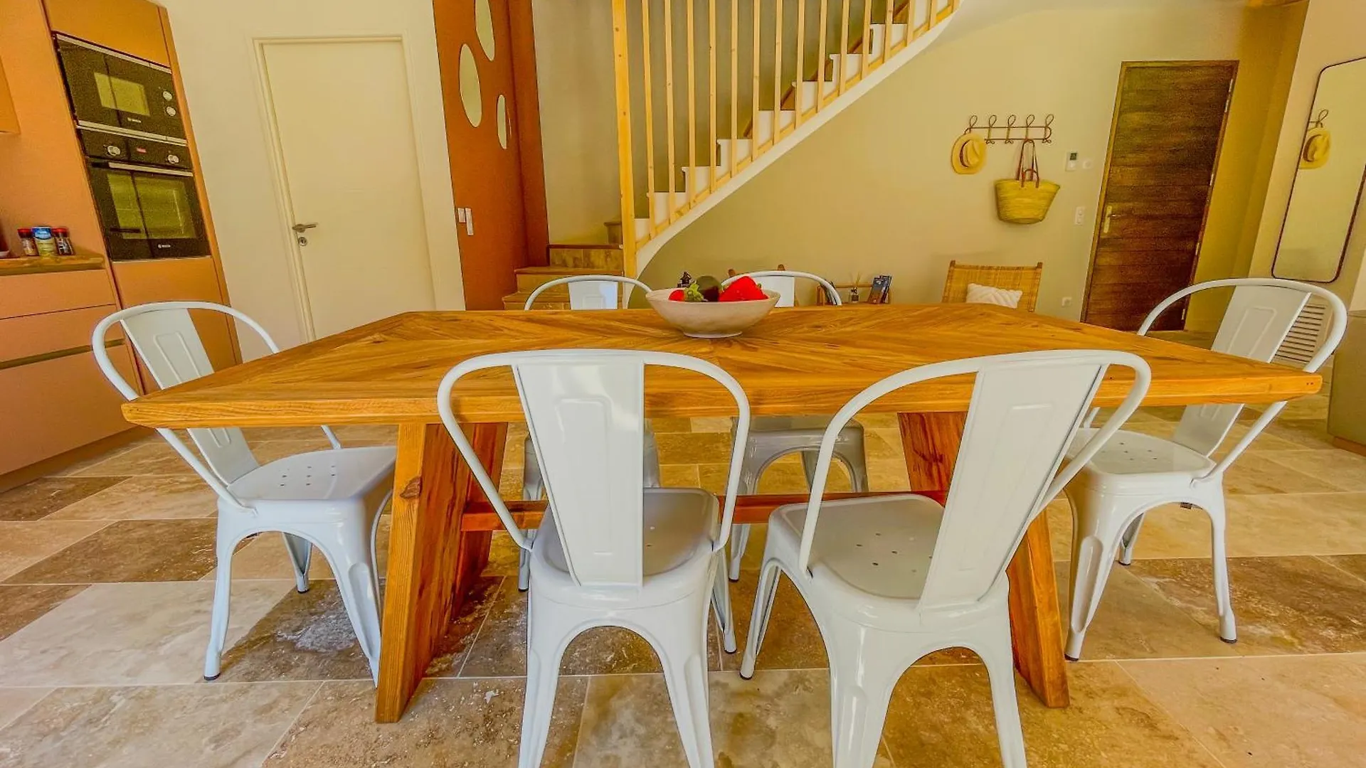 Villa Lisette, Un Meuble De Tourisme 3 Etoiles Au Coeur De Goult